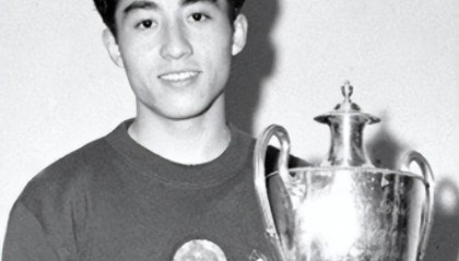 他是世界冠军，四人帮垮台后入狱4年，墓碑上一句话引人瞩目